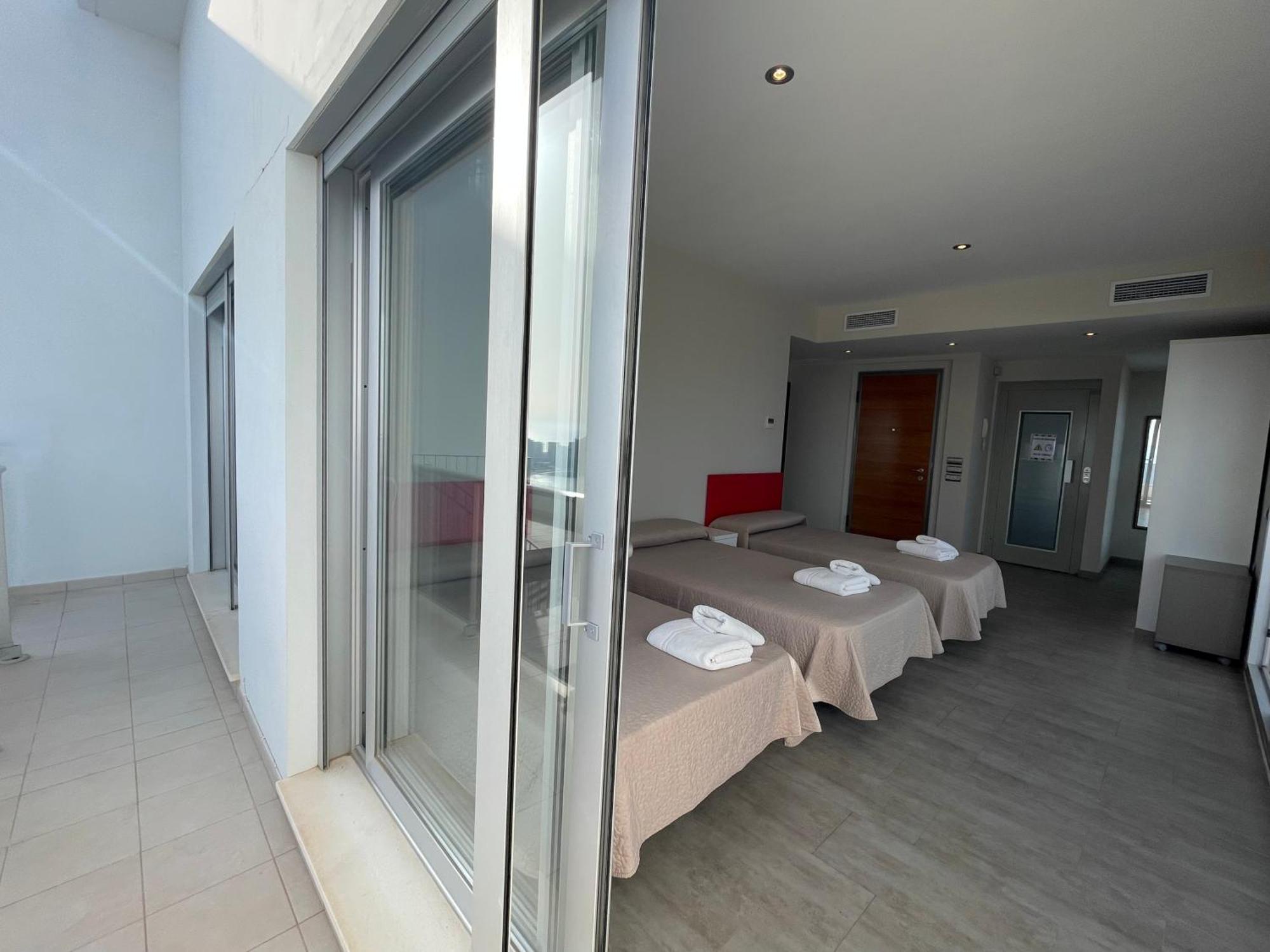 Apartamentos Entremares - Grupo Antonio Perles Calpe Ngoại thất bức ảnh